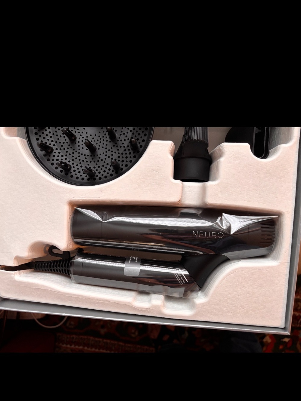 NEURO DRY FOLDING PROFESSIONAL DUAL VOLTAGE HAIR DRYER - Picture 5 of 9